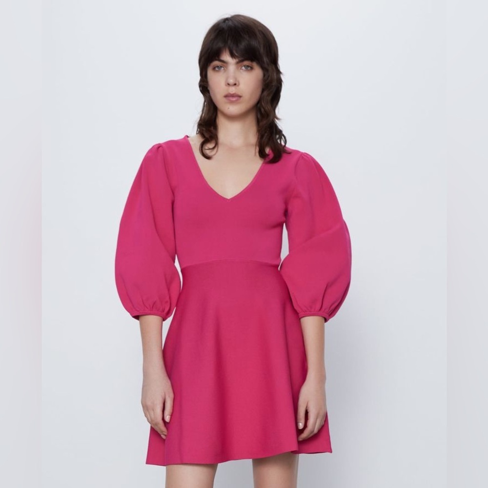 Beautiful Zara Knit Balloon Sleeve Dress